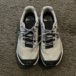On cloud cloudvista shoes